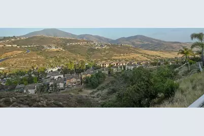 1819 Fabled Waters Dr, Spring Valley, CA 91977 - Photo 53