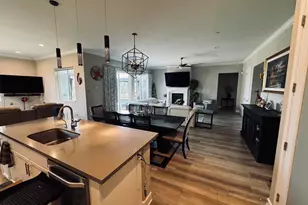 5844 Leaf Springs Pl, Santa Maria, CA 93455 - Photo 9