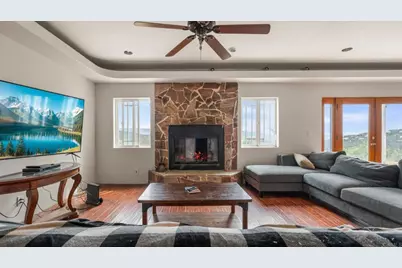 45620 Lewis Valley Road, Hemet, CA 92544 - Photo 15
