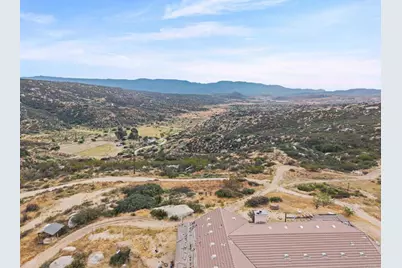 45620 Lewis Valley Road, Hemet, CA 92544 - Photo 43