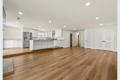 8704 Mulvaney Drive, San Diego, CA 92119 - Photo 5