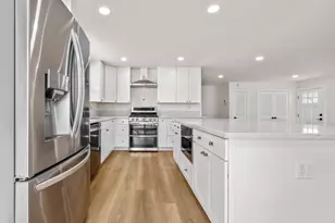 8704 Mulvaney Dr, San Diego, CA 92119 - Photo 7
