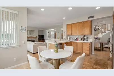 618 N Muro Circle, Placentia, CA 92870 - Photo 5