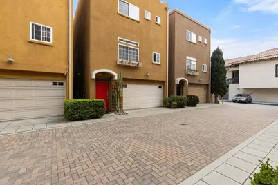 1869 Robinson Ave, San Diego, CA 92103 - Photo 3