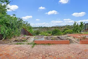 657 Redlands Pl, Bonita, CA 91902 - Photo 37