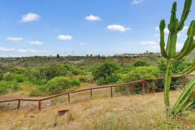 657 Redlands Pl, Bonita, CA 91902 - Photo 41