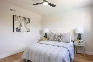 5610 Chateau Dr, San Diego, CA 92117 - Photo 27