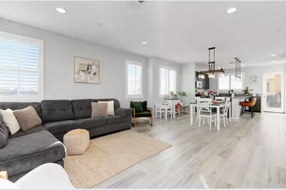 5276 Beachfront Cove Street #237, San Diego, CA 92154 - Photo 3