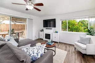 13425 Standish Dr, Poway, CA 92064 - Photo 15