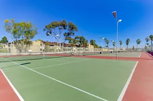 1885 Diamond St, San Diego, CA 92109 - Photo 25