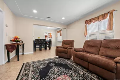 725 5th Avenue, Chula Vista, CA 91910 - Photo 9
