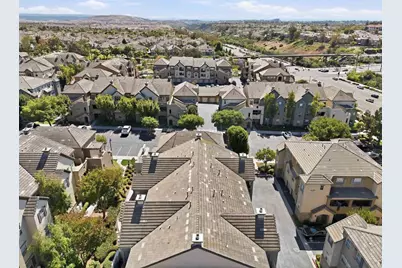 1880 Aubrives Place #2126, Chula Vista, CA 91913 - Photo 21