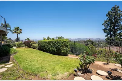 11238 Rolling Hills Dr, El Cajon, CA 92020 - Photo 49
