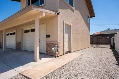 10704 El Nopal, Santee, CA 92071 - Photo 19