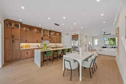 305 J Avenue, Coronado, CA 92118 - Photo 5