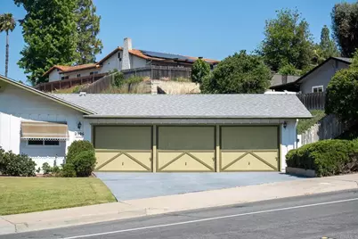 2396 Windmill View Road, El Cajon, CA 92020 - Photo 3