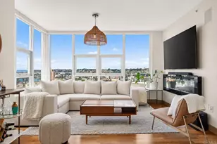 1325 Pacific Hwy, San Diego, CA 92101 - Photo 3