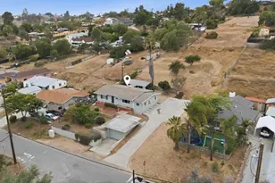 6568 Radio Dr, San Diego, CA 92114 - Photo 11
