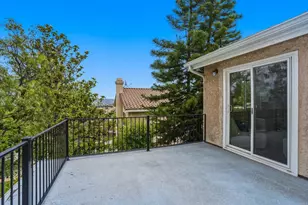 1065 S Hanlon Way, Anaheim Hills, CA 92808 - Photo 31