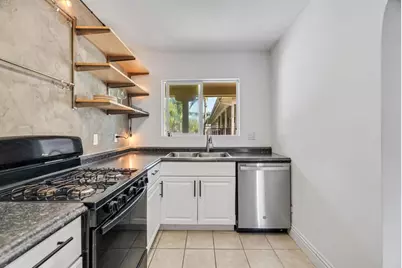 921 E 4th Street #15, National City, CA 91950 - Photo 3