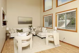 6818 Bonnie View Dr, San Diego, CA 92119 - Photo 19