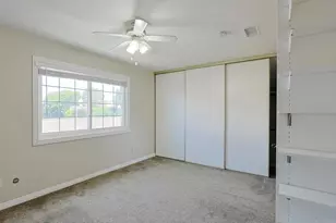 6818 Bonnie View Dr, San Diego, CA 92119 - Photo 39