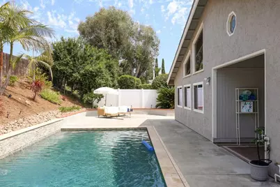 6818 Bonnie View Drive, San Diego, CA 92119 - Photo 7