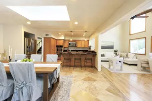 6818 Bonnie View Dr, San Diego, CA 92119 - Photo 17