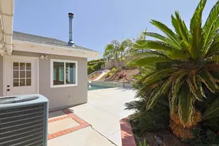 6818 Bonnie View Dr, San Diego, CA 92119 - Photo 51