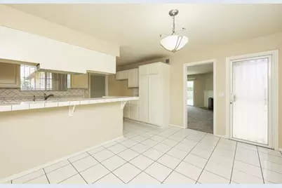 310 E Moss Street, Chula Vista, CA 91911 - Photo 17
