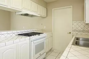 310 E Moss St, Chula Vista, CA 91911 - Photo 11