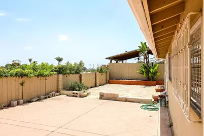 310 E Moss Street, Chula Vista, CA 91911 - Photo 33