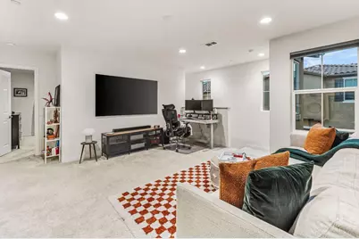 506 Willowmore Street, Vista, CA 92081 - Photo 11