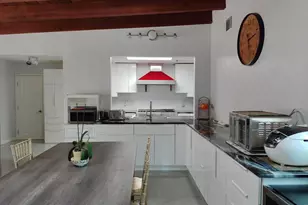 4789 Andalusia Ave, San Diego, CA 92117 - Photo 9