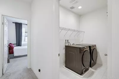 10325 Graphite Street, Spring Valley, CA 91977 - Photo 39