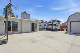 279 D St, Chula Vista, CA 91910 - Photo 39