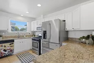 797 Lemon Ave, El Cajon, CA 92020 - Photo 9