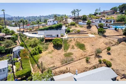 1166 Merritt Drive, El Cajon, CA 92020 - Photo 31