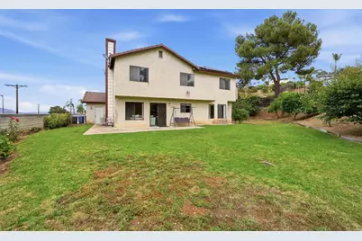 425 Avenida Abajo, El Cajon, CA 92020 - Photo 25