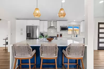 5185 Winthrop Street, San Diego, CA 92117 - Photo 5