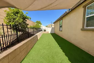 11448 Michelle Ln, Beaumont, CA 92223 - Photo 17