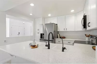10304 Crosscreek, San Diego, CA 92131 - Photo 7