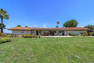14043 Calle De Vista, Valley Center, CA 92082 - Photo 31