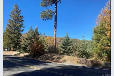 1036 Brentwood Drive, Lake Arrowhead, CA 92352 - Photo 5