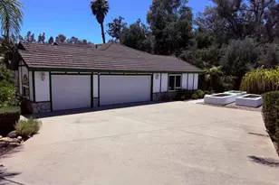 524 Rosvall Dr Dr, Fallbrook, CA 92028 - Photo 5