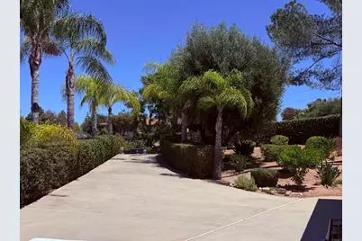 524 Rosvall Dr Drive, Fallbrook, CA 92028 - Photo 7