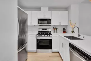 1240 India St, San Diego, CA 92101 - Photo 3