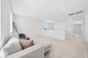 33024 Goldie Ct, Winchester, CA 92596 - Photo 17