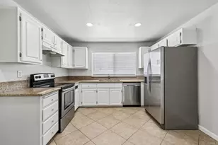 465 E Bradley Ave, El Cajon, CA 92021 - Photo 11