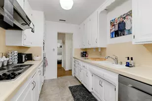 4356 Aragon Way, San Diego, CA 92115 - Photo 11